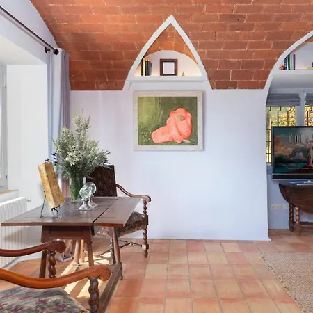 Villa Exquisite In The Emporda Costa Brava